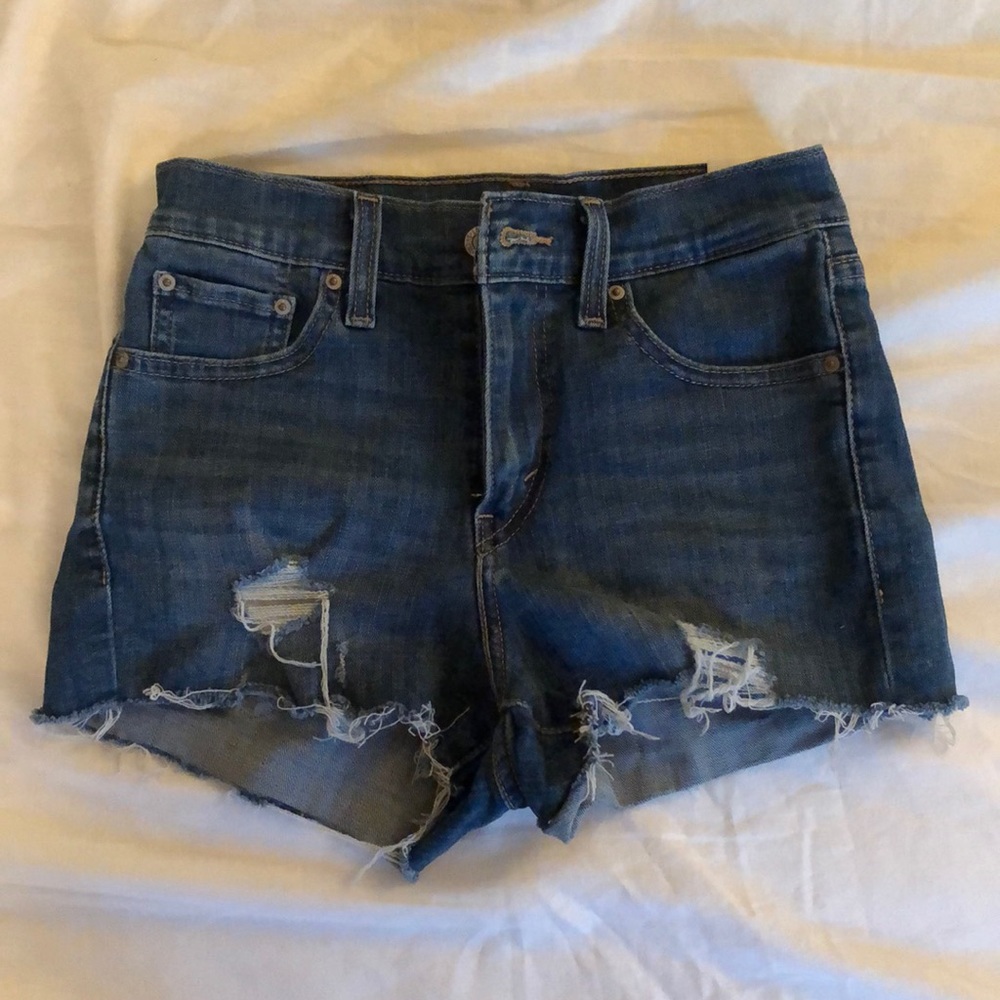 Levi shorts